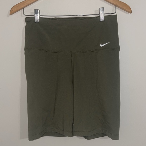 Nike Olive Green Bike Shorts - Picture 1 of 6
